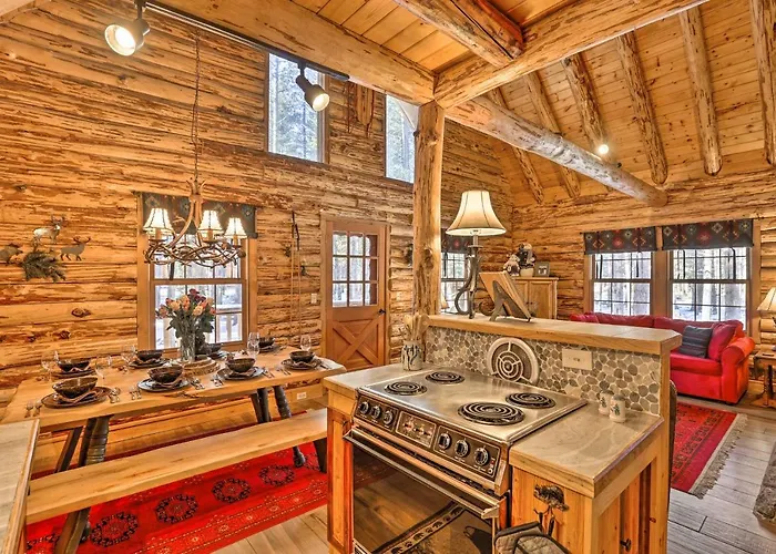 Wooded Cabin Hideaway In Breckenridge